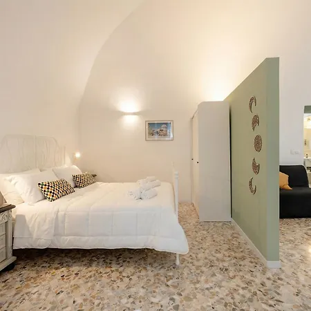 Auriga-elegance In Modugno Apartamento *