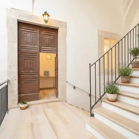 Auriga-elegance In Modugno Apartamento